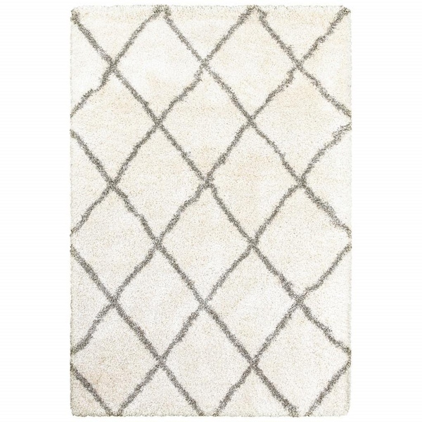 Homeroots 5 x 8 ft. Ivory & Gray Geometric Lattice Area Rug 387964 - main